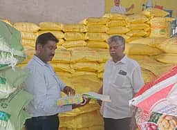 ‘தரமற்ற, போலியான உரங்களை விற்பனை செய்தால் கடும் நடவடிக்கை’