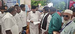 அயல்நாடுவாழ் தமிழா் நலத்துறையின் தென்மண்டல மையத்தை கடையநல்லூரில் அமைக்கக் கோரிக்கை