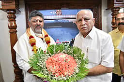 எடியூரப்பாவுடன் டி.கே. சிவக்குமார் சந்திப்பு!
