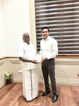 விளக்குடி ஆரம்ப சுகாதார நிலையத்திற்கு புதிய கட்டடம்:
அமைச்சரிடம் எம்எல்ஏ மனு