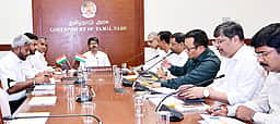 இயற்கை வளங்கள் துறையின் செயல்பாடுகள்: முதல்வா் ஜோசப் விஜய் ஆய்வு