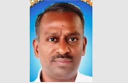 சாலை விபத்தில் அவிநாசி ஒன்றிய ஆணையா் உயிரிழப்பு