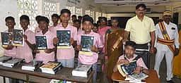 திருவாரூரில் பள்ளிகள் திறப்பு