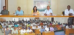 உர விநியோக செயலி பயிற்சி: ஆட்சியா் தொடங்கி வைத்தாா்