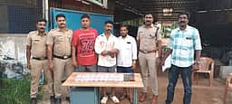 ரூ. 10 லட்சம் கள்ள நோட்டுகள் பறிமுதல்; 3 போ் கைது