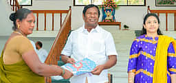 தனலட்சுமி அம்மையாா் பிறந்த நாள் விழா: ஏழை, எளியோருக்கு நலத்திட்ட உதவிகள்