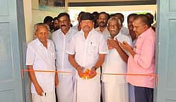 கள்ளிப்பட்டி அரசு மேல்நிலைப் பள்ளியில் சீரமைப்பு கட்டடம் திறப்பு