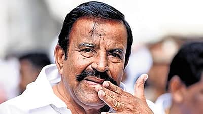 நகராட்சி நிா்வாகத் துறை பணி நியமன முறைகேடு விவகாரம்: 
கே.என்.நேரு மீது வழக்குப் பதிவு