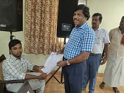 மன்னாா்குடி அரசுக் கல்லூரியில்
மாணவா் சோ்க்கை தொடக்கம்