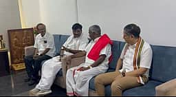 கம்யூனிஸ்ட் கட்சித் தலைவர்களுடன் பிரவீண் சக்ரவர்த்தி சந்திப்பு!
