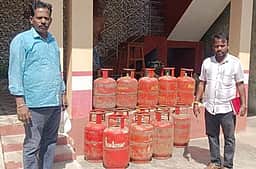 குறிஞ்சிப்பாடியில் வீட்டில் பதுக்கிய சமையல் எரிவாயு உருளைகள் பறிமுதல்