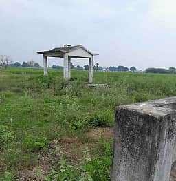 மாவிலங்கை கிராமத்தில் மயானச் சாலையை சீரமைக்க வலியுறுத்தல்