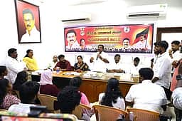 சென்டாக் மாணவா் கல்வி உதவித் தொகை: அரசு வெள்ளை அறிக்கை வெளியிட திமுக வலியுறுத்தல்
