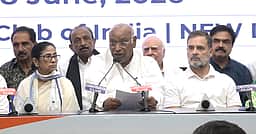 நீட், வாக்குத் திருட்டு..! இந்தியா கூட்டணி கட்சிகள் ஆலோசித்தது என்ன?