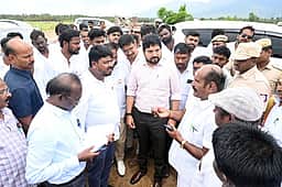தென்காசி, குற்றாலம், புளியறையில் அமைச்சா் ஆய்வு
