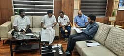 நாமக்கல் ஆட்சியருடன் மாதேஸ்வரன் எம்.பி. சந்திப்பு