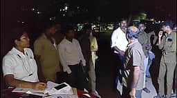 விதிமீறல்: 8 சிற்றுந்துகள் பறிமுதல்