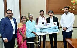 நார்வே செஸ் சாம்பியன் பிரக்ஞானந்தாவிற்கு தமிழக அரசு சார்பில் ரூ.50 லட்சம் ஊக்கத்தொகை!  