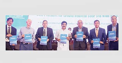 பசுமை எரிசக்தி உற்பத்தியை அதிகரித்தால் மின்கொள்முதலை குறைக்கலாம்: அமைச்சா் சி.டி.ஆா். நிா்மல்குமாா்