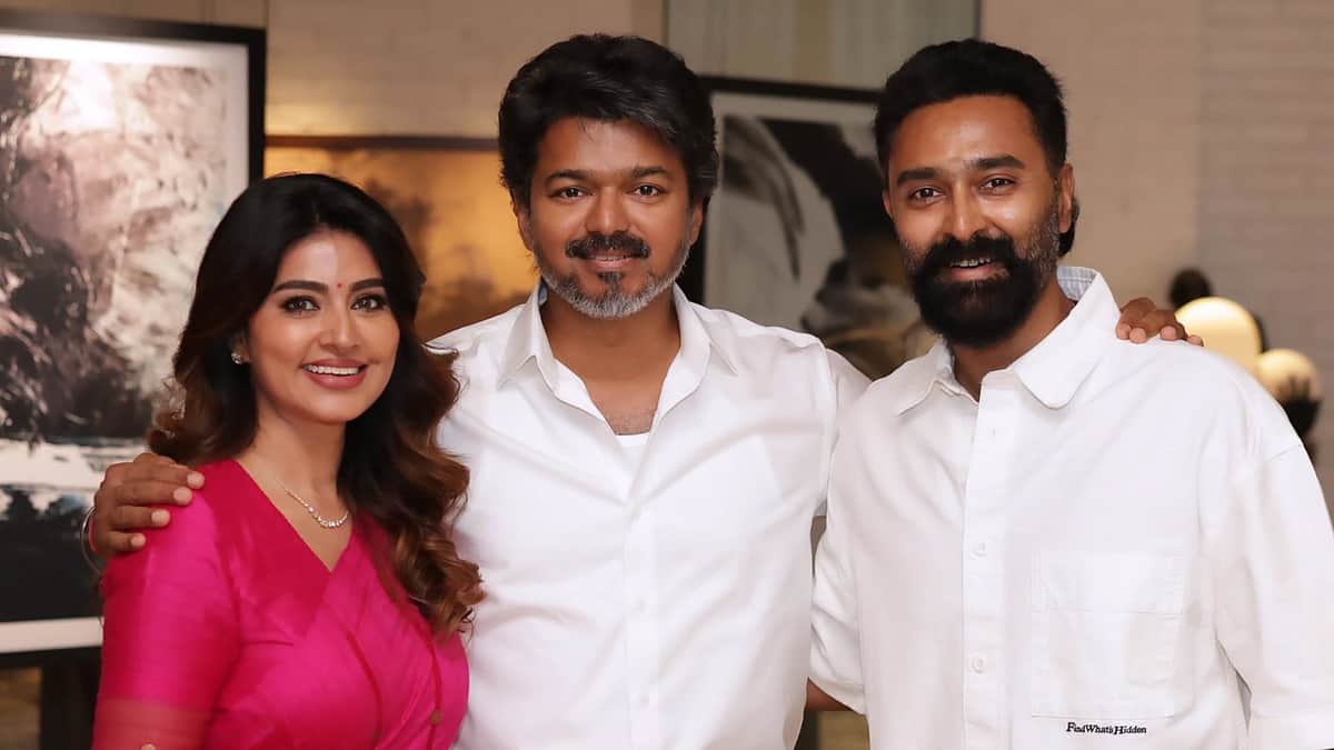 பேச்சில்லாமல் செய்யும் சில தருணங்கள்... முதல்வர் விஜய்யை சந்தித்த பின் சினேகா!