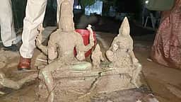 நாகையில் பழங்கால வெண்கலச் சிலை கண்டெடுப்பு