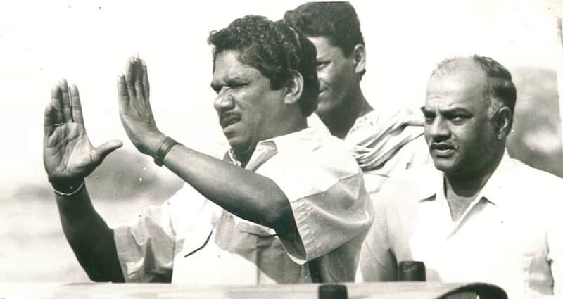 Bharathiraja with assistant directors