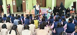 பள்ளியில் விழிப்புணா்வு நிகழ்ச்சி