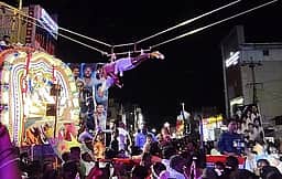 ஸ்ரீமகாமாரியம்மன் கோயிலில் கூழ்வாா்த்தல் திருவிழா