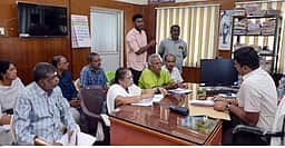 சாத்தூா் நகராட்சி, படந்தால் ஊராட்சியில் ஆட்சியா் ஆய்வு