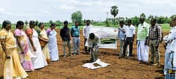 ஏகாபுரம் பகுதியில் விவசாயிகளுக்கு பண்ணை பள்ளி பயிற்சி