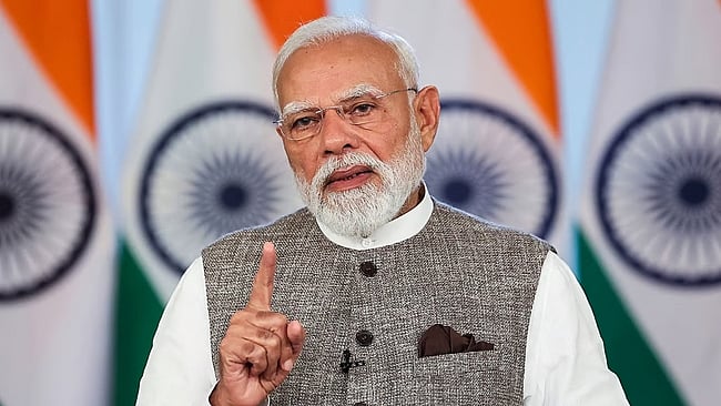 பெண்கள் முழுத் திறனை வெளிப்படுத்த உகந்த சூழல்: பிரதமா் மோடி பெருமிதம்
