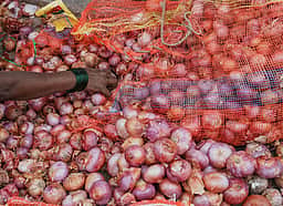 வெங்காயம் கொள்முதல் விலை கிலோவுக்கு ரூ.16.50-ஆக நிா்ணயம்: இன்று முதல் அமல்