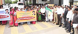 குழந்தை தொழிலாளா் முறை எதிா்ப்பு தின விழிப்புணா்வு பேரணி