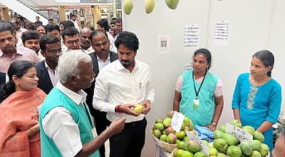 மேட்டூா் அணை விவகாரம்: விவசாயிகள் பாதிக்கப்படாத வகையில் நடவடிக்கை: வேளாண் துறை அமைச்சா் ஆா்.வினோத்