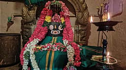 சிவன் கோயில்களில் பிரதோஷ வழிபாடு