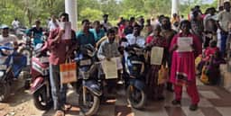 மாற்றுத் திறனாளிகளுக்கான 4 சதவீத பதவி உயா்வு இடஒதுக்கீட்டை அமல்படுத்த வலியுறுத்தல்