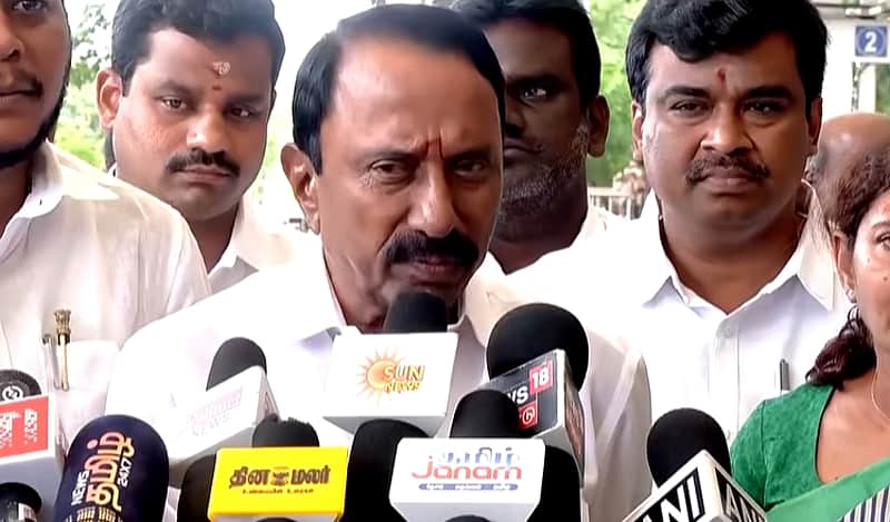 Who hatched the conspiracy for DMK and AIADMK to form a coalition government? - Minister Sengottaiyan