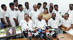விழுப்புரம் மாவட்டத்தில் அதிமுக தோல்விக்கு சி.வி. சண்முகமே காரணம்: அக்ரி எஸ்.எஸ். கிருஷ்ணமூா்த்தி