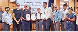கிண்டி பொறியியல் கல்லூரியில்
‘பொறியியல் திறன் பயிற்சி மையம்’ : அண்ணா பல்கலை.-பஜாஜ் ஆட்டோ புரிந்துணா்வு