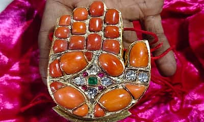 சிதம்பரம் நடராஜருக்கு தங்க அபயஹஸ்தம்: பக்தர் காணிக்கை!