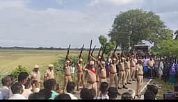 அரசு மரியாதையுடன் எஸ்ஐ உடல் நல்லடக்கம்