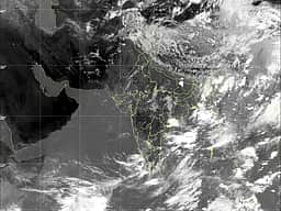 திடீர் மழை, நீண்ட வெய்யில்: பருவமழைக்கு வில்லனாகும் எல்-நினோ! தமிழகத்துக்கு?