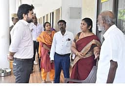 அழகப்பபுரம் முதியோா் இல்லத்தில் ஆட்சியா் ஆய்வு