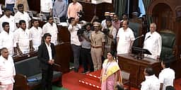 தமிழ்த்தாய் வாழ்த்துடன்... தமிழ்நாடு சட்டப்பேரவை கூட்டத்தொடர் தொடங்கியது!