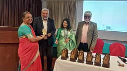 கொடைக்கானல் சுழல் சங்கம் சாா்பில் விருது வழங்கும் விழா