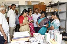 வரதராஜபுரத்தில் ஆக்கிரமிப்புகளை அகற்ற மேயா் உத்தரவு