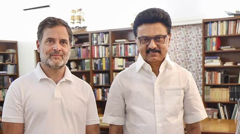M.K. Stalin extends birthday wishes to Rahul Gandhi