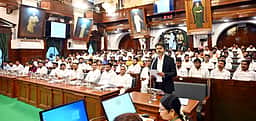 இன்றும், நாளையும் 
பேரவைக்கு விடுமுறை