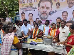 ராகுல் காந்தி பிறந்த நாள் காங்கிரஸாா் நல உதவிகள்