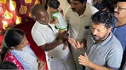 மாலுமி உயிரிழப்பு: குடும்பத்தினரை நேரில் சந்தித்து அமைச்சர் ஸ்ரீநாத் ஆறுதல்